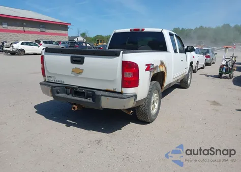 2010 Chevrolet Silverado 1500 Lt z USA, uszkodzony, nr VIN 1GCSKSE31AZ210413